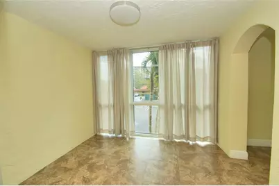 10762  La Placida Dr, Unit #205, Coral Springs, FL 33065 - Photo 17