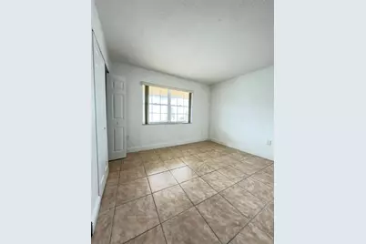 15675 SW 74th Circle Dr, Unit #3, Miami, FL 33193 - Photo 13