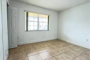 15675 SW 74th Cir Dr, Miami, FL 33193 - Photo 13