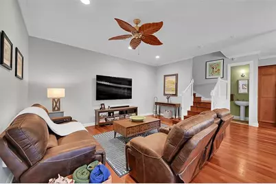 1110 SE 4th Ave, Unit #1110, Fort Lauderdale, FL 33316 - Photo 11