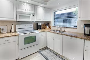 6060 S Falls Circle Dr Unit, Lauderhill, FL 33319 - Photo 3