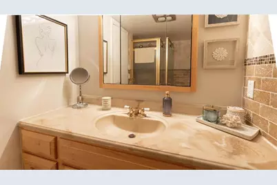 6060 S Falls Circle Dr, Unit #412, Lauderhill, FL 33319 - Photo 15