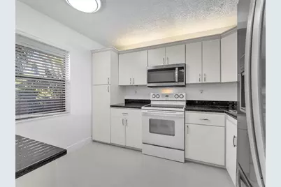 3000 NW 42nd Ave, Unit #B408, Coconut Creek, FL 33066 - Photo 5