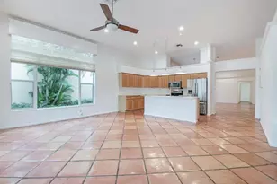 2466 Bay Isle Ct, Weston, FL 33327 - Photo 17