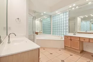 2466 Bay Isle Ct, Weston, FL 33327 - Photo 21