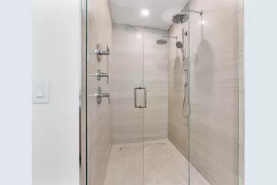 1240 NE 27th Way, Pompano Beach, FL 33062 - Photo 23