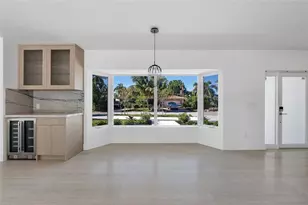 1240 NE 27th Way, Pompano Beach, FL 33062 - Photo 11