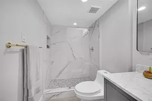 15251 Lakes of Delray Blvd, Delray Beach, FL 33484 - Photo 25