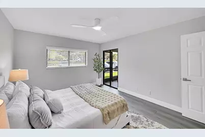 15251  Lakes Of Delray Blvd, Unit #335, Delray Beach, FL 33484 - Photo 23