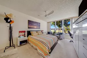 3980 Oaks Clubhouse Dr, Pompano Beach, FL 33069 - Photo 13