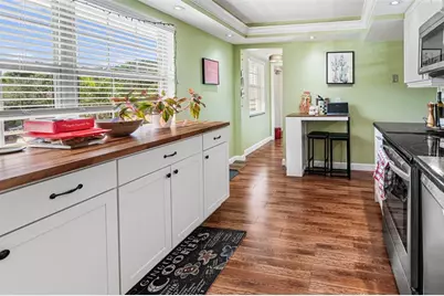 3930  Oaks Clubhouse Dr, Unit #304, Pompano Beach, FL 33069 - Photo 9