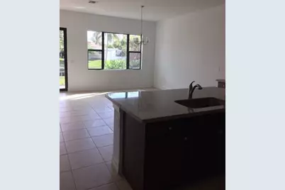 176 SW 127th, Plantation, FL 33325 - Photo 11