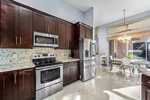 3852 Oak Ridge Cir, Weston, FL 33331 - Photo 17