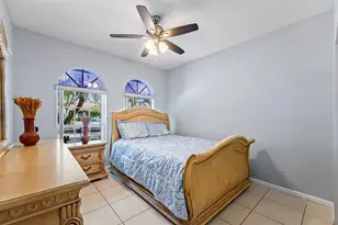 3852 Oak Ridge Cir, Weston, FL 33331 - Photo 31