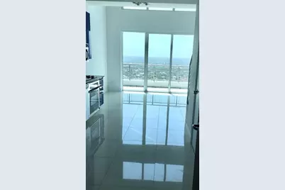 60 SW 13th St, Unit #3205, Miami, FL 33130 - Photo 3
