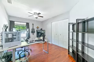 1347 Seagrape, Weston, FL 33326 - Photo 37