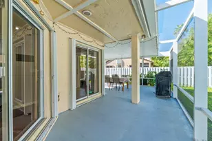 1347 Seagrape, Weston, FL 33326 - Photo 9