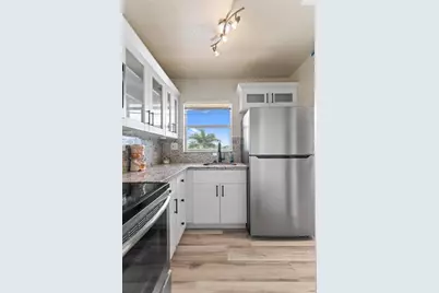 2720 N Pine Island Rd, Unit #307, Sunrise, FL 33322 - Photo 11