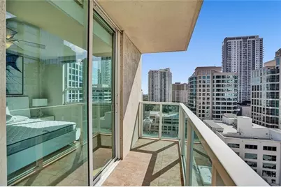 350 SE 2nd St, Unit #1720, Fort Lauderdale, FL 33301 - Photo 15