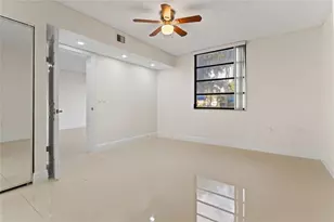 1719 Whitehall Dr, Davie, FL 33324 - Photo 21