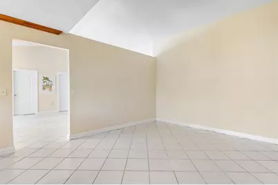 4245 NW 114th Ave, Sunrise, FL 33323 - Photo 11