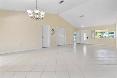 4245 NW 114th Ave, Sunrise, FL 33323 - Photo 5