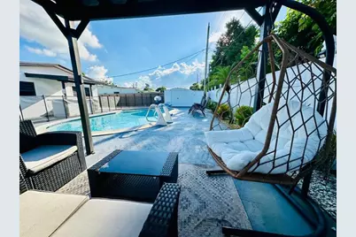 6740  Custer, Hollywood, FL 33024 - Photo 15