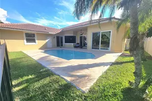 8829 NW 45th Pl, Coral Springs, FL 33065 - Photo 27