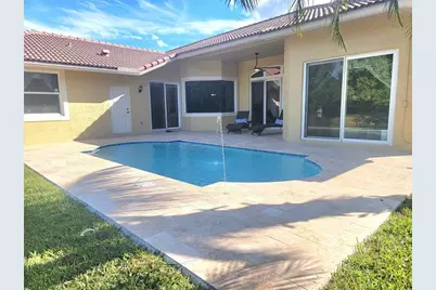 8829 NW 45th Pl, Coral Springs, FL 33065 - Photo 11