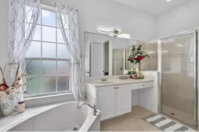 544 SW Lake Manatee Way, Port Saint Lucie, FL 34986 - Photo 19