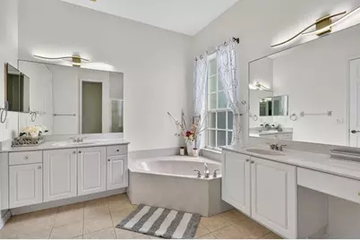 544 SW Lake Manatee Way, Port Saint Lucie, FL 34986 - Photo 17