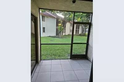 5583  Courtyard Dr, Unit #5583, Margate, FL 33063 - Photo 15