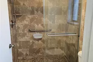 5583 Courtyard Dr, Margate, FL 33063 - Photo 11