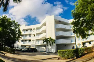 16531 NE 35th Ave, North Miami Beach, FL 33160 - Photo 15