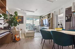 488 NE 18th St, Miami, FL 33132 - Photo 3