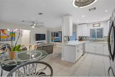 954 NE 26th Ave, Pompano Beach, FL 33062 - Photo 21