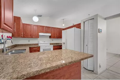 155  Colly Way, North Lauderdale, FL 33068 - Photo 5