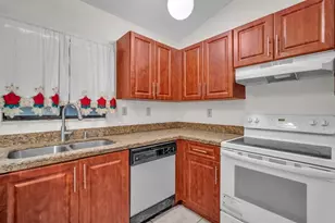 155 Colly Way, North Lauderdale, FL 33068 - Photo 7