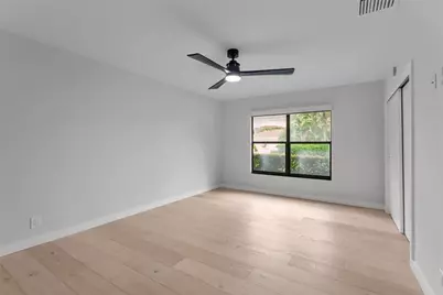 8611  Gullane Ct, Palm Beach Gardens, FL 33412 - Photo 47