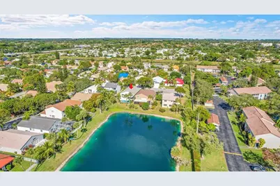 4530 NW 7th St, Deerfield Beach, FL 33442 - Photo 69