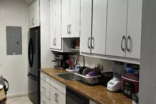 1960 NE 173rd St, North Miami Beach, FL 33162 - Photo 3