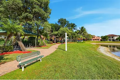 655 Gazetta Way, West Palm Beach, FL 33413 - Photo 43