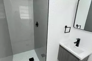 1517 NW 19th Ave, Fort Lauderdale, FL 33311 - Photo 23