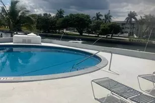 467 Golden Isles Dr, Hallandale Beach, FL 33009 - Photo 5