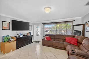 5590 S 35th Ct, Greenacres, FL 33463 - Photo 5