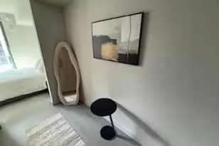 121 NE 5th Unit, Miami, FL 33132 - Photo 9