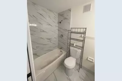 9844 NW 56th Pl, Coral Springs, FL 33076 - Photo 5