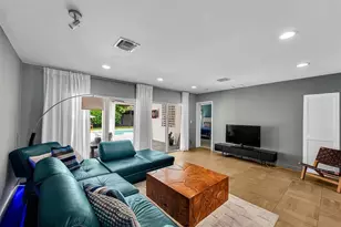 1224 NE 12th Ave, Fort Lauderdale, FL 33304 - Photo 17