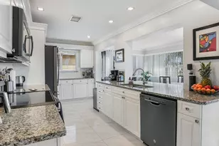 4706 NW 47th Terrace, Tamarac, FL 33319 - Photo 5