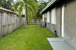 432 NE 23rd St, Wilton Manors, FL 33305 - Photo 3